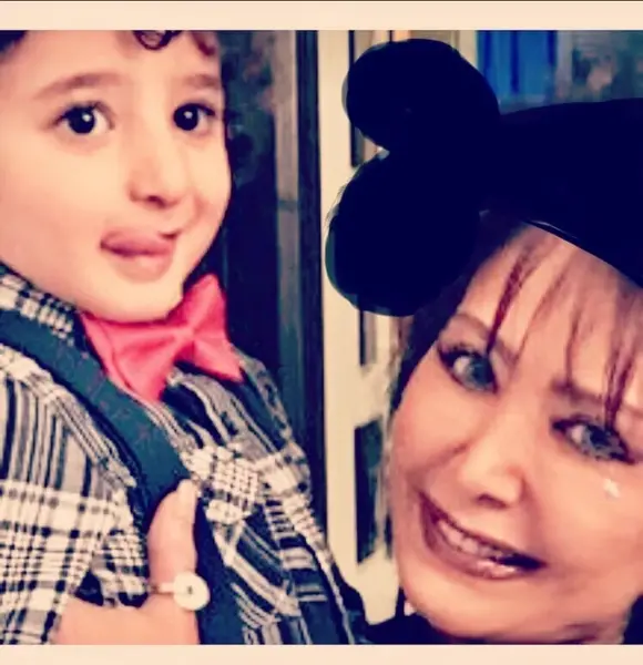 عکس شیلا خداداد با پدر و مادرش