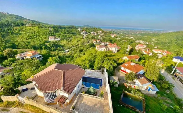 عکس هوایی چمستان