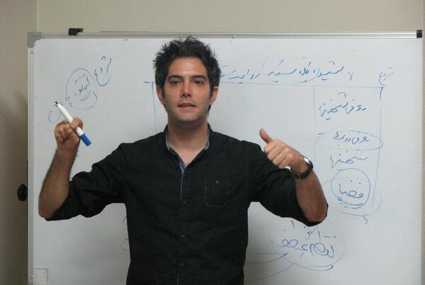 عکس مجری خنداننده شو ۳