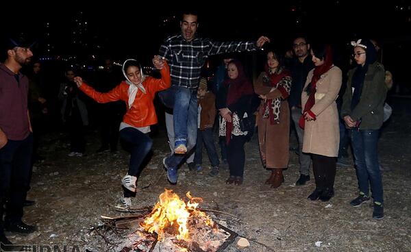 عکس چهارشنبه سوری تهران