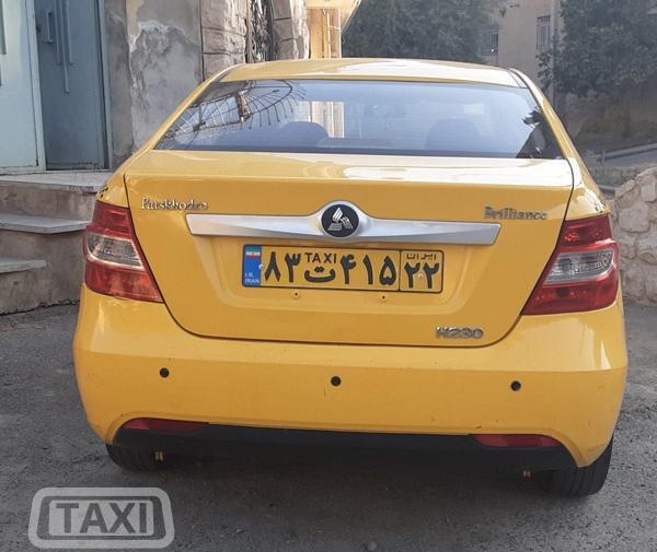 عکس تاکسی برلیانس