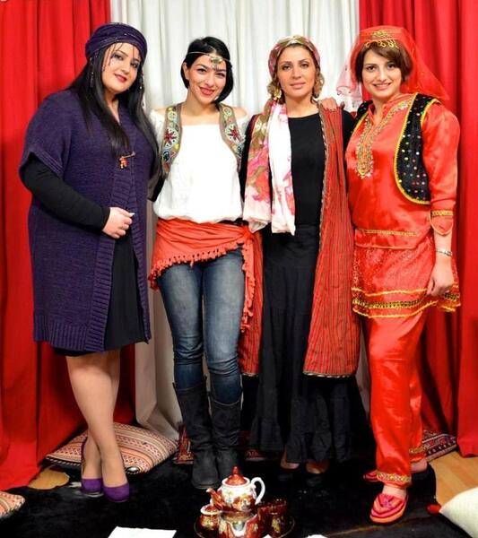 عکس مجری منوتو
