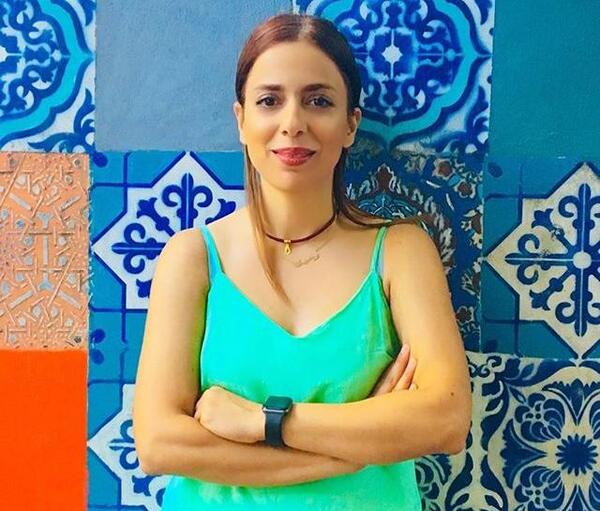عکس مجری منوتو