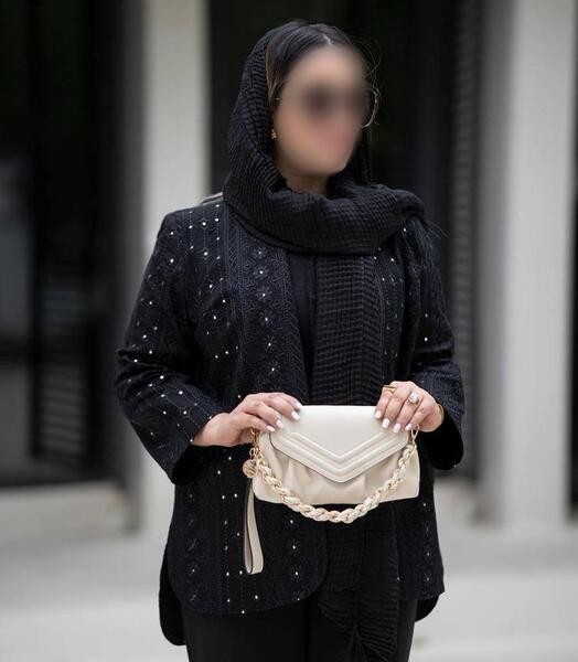 عکس مانتو مشکی بلند