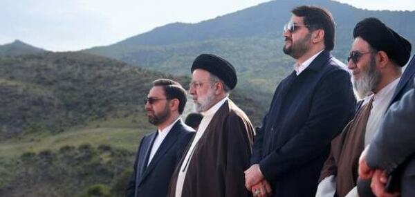 عکس رئیسی مردم