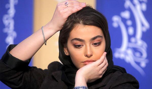 عکس های ریحانه پارسا در نشست خبری خوب بد جلف