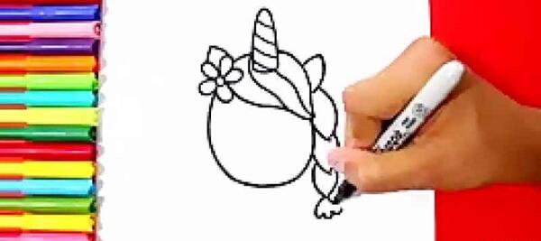 عکس نقاشی فانتزی یونیکورن ساده