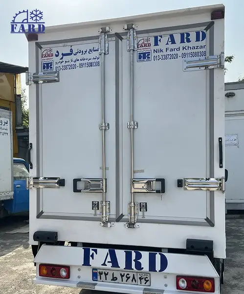عکس نیسان پخش مواد غذایی