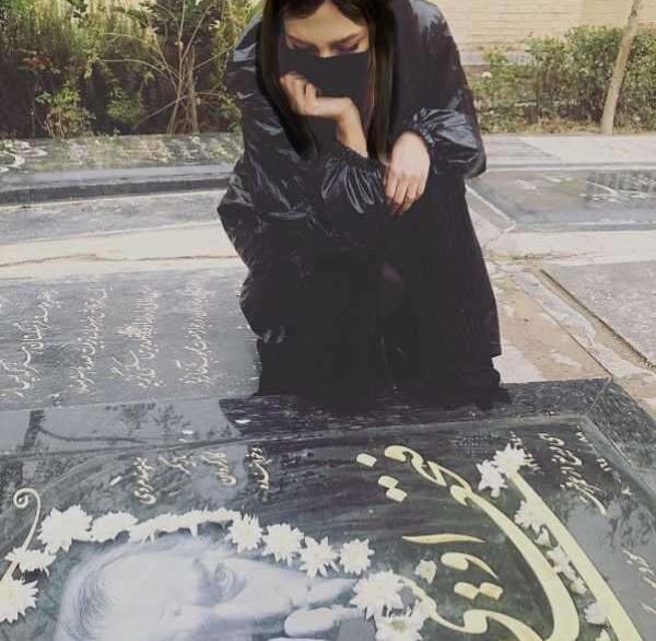 عکس قبر فتحعلی اویسی