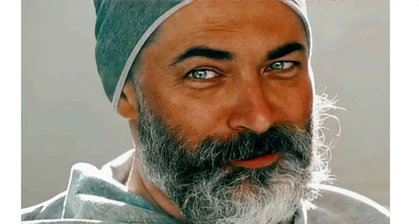 عکس پارسا طباطبایی