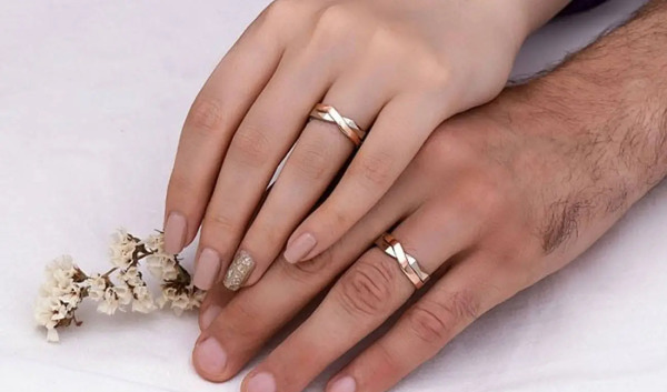 عکس حلقه ازدواج دوتایی