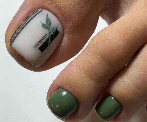 عکس مدل ناخن پا سبز