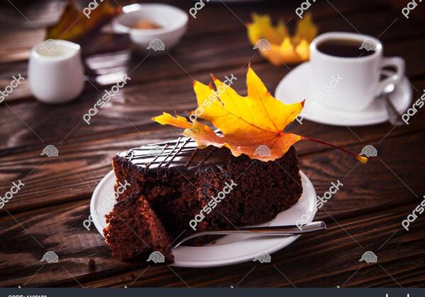 عکس پاییزی با قهوه