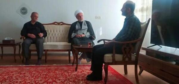 عکس مهسا امینی با پدر مادرش