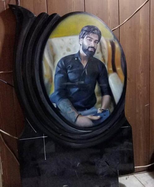 عکس سنگ قبر رنگی