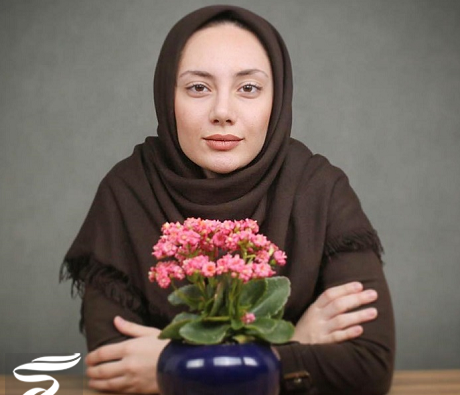 عکس مجری زن ماهواره
