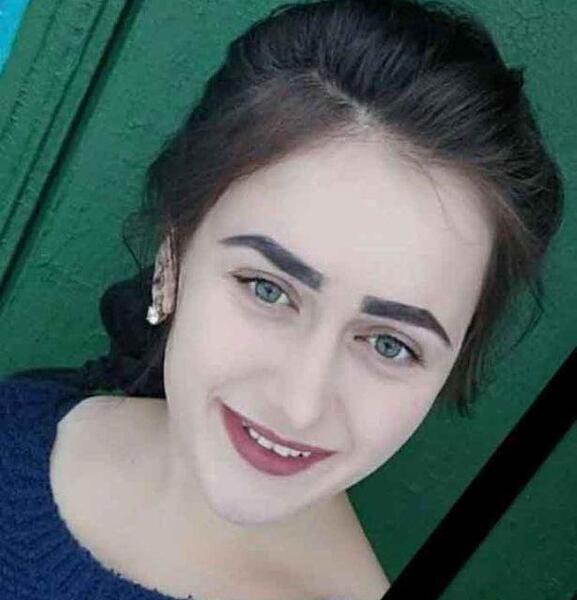 عکس زن زیبای مرده