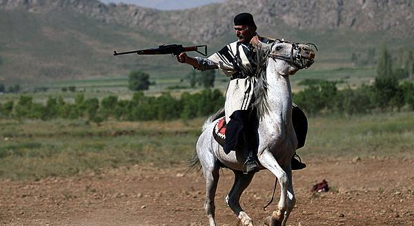 عکس اسب لری
