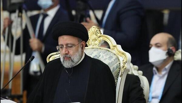 عکس رئیسی در شانگهای