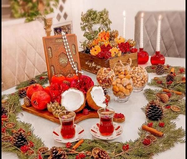 عکس ایده میز یلدا