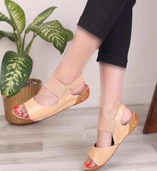 عکس صندل چرم زنانه