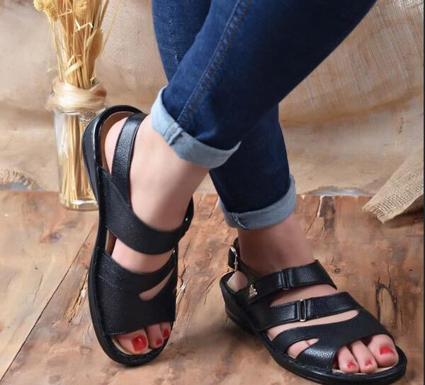 عکس صندل چرم زنانه