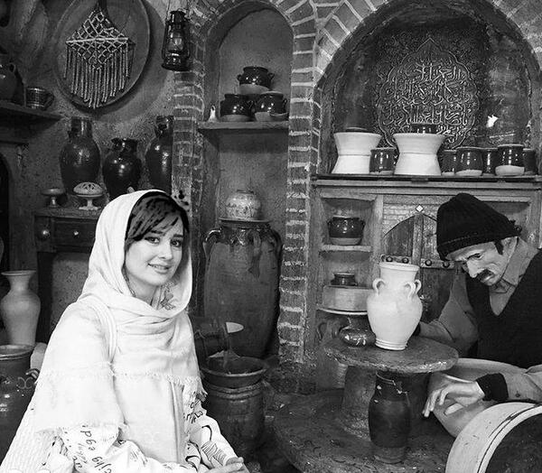 عکس با حجاب گلناز حسینی