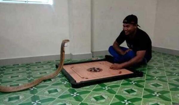 عکس نوشته کبری مرد