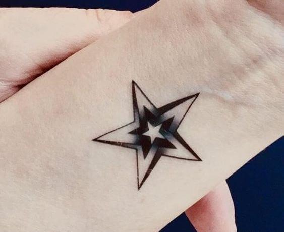 عکس تاتو روی دست ستاره
