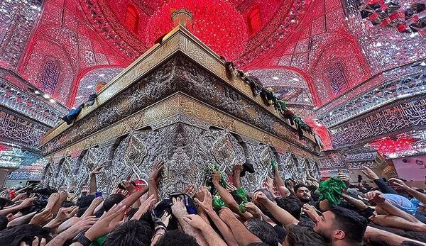 عکس حرم امام حسین در اربعین