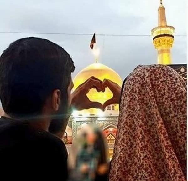 ژست عکس در حرم امام حسین