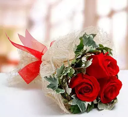 عکس دسته گل سه شاخه ای