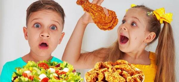 عکس چالش شکلات خوری دیانا روما