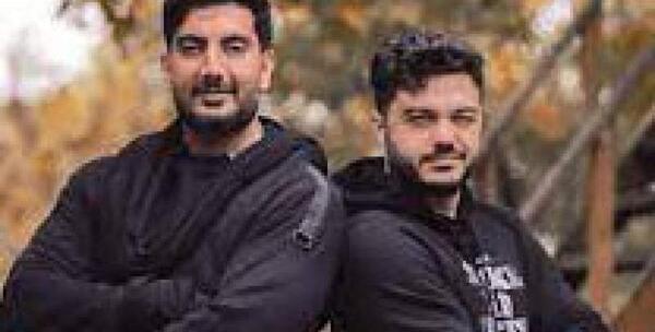 عکس فرزاد فرزین با ماسک