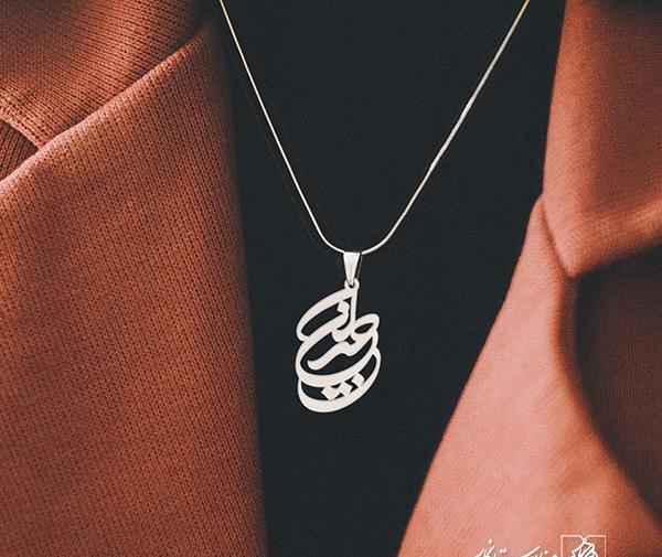 عکس گردنبند جیران