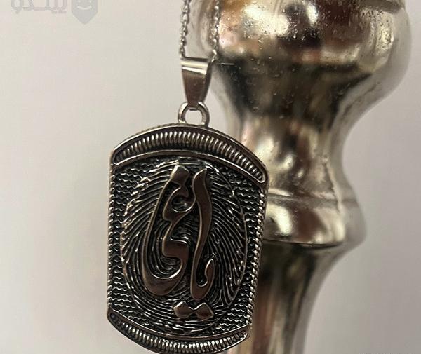 عکس گردنبند یاغی