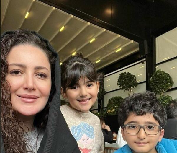 عکس شیلا خداداد با فرزندانش