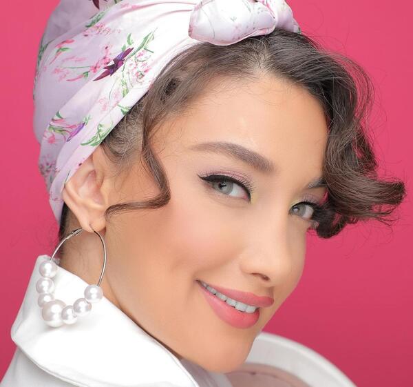 عکس ملینا تاج