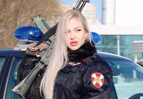 عکس زنان پلیس زیبا
