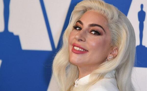 عکسهای جوانی لیدی گاگا
