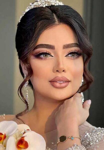 عکس عروس آرایش شده