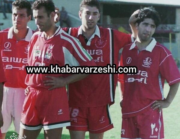 عکس علی انصاریان با لباس پرسپولیس