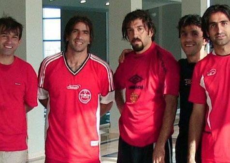 عکس علی انصاریان با لباس پرسپولیس
