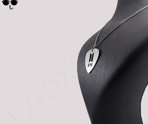 عکس گردنبند bts