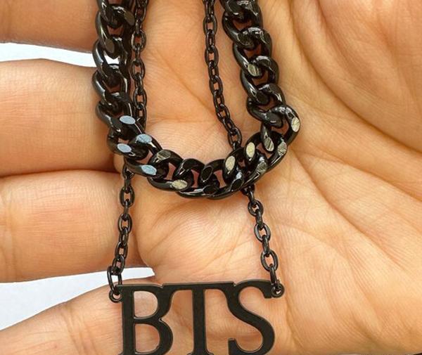 عکس گردنبند bts