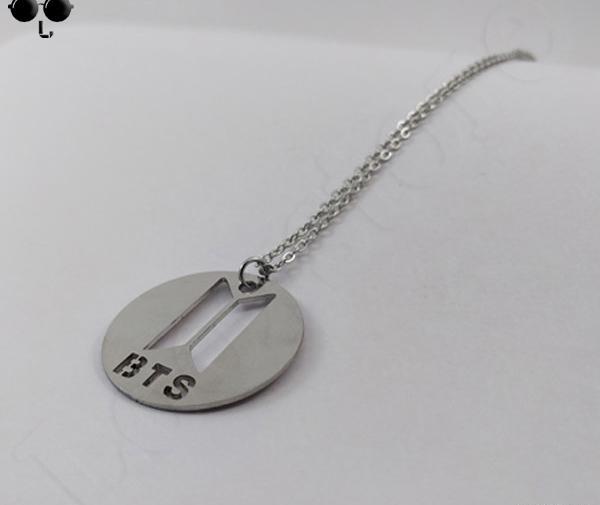 عکس گردنبند bts