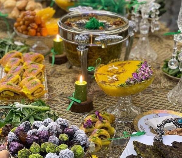 عکس سفره افطار مجلسی