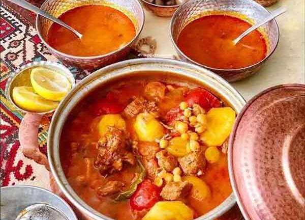 عکس آبگوشت در قابلمه