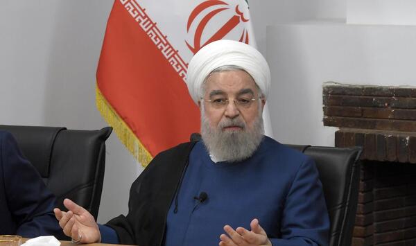 عکس ظریف با روحانی
