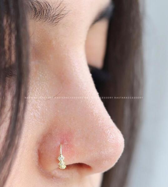 عکس پیرسینگ فیک دماغ